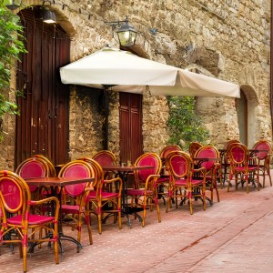 Mezzo ombrellone a parete per bar e terrazzo - DANIELI
