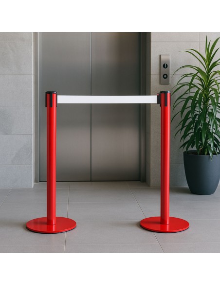 Colonnine di delimitazione rosse