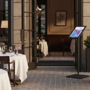 Leggio porta menu con pannellino per logo all'entrata di un ristorante - DANIELI