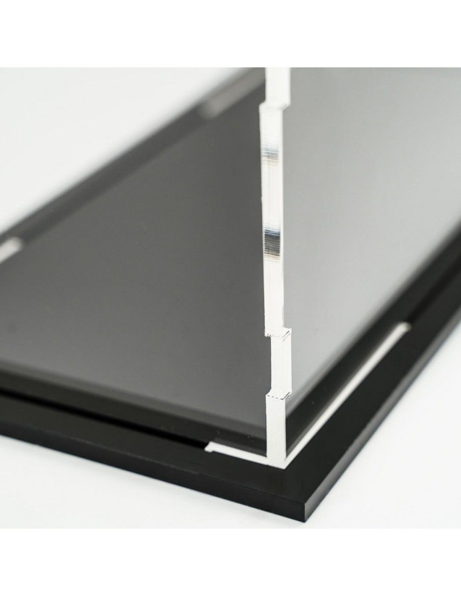 Teca in plexiglass made in italy