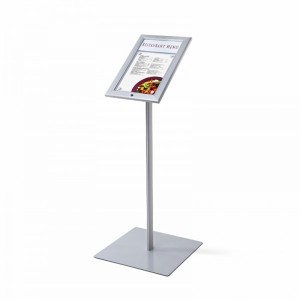 Leggio porta menu da esterno con pannellino per logo - DANIELI