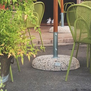 Basi in graniglia per ombrellone da giardino | Danieli - DANIELI