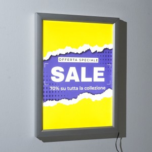 Cornice retroilluminata a LED bifacciale per poster - DANIELI