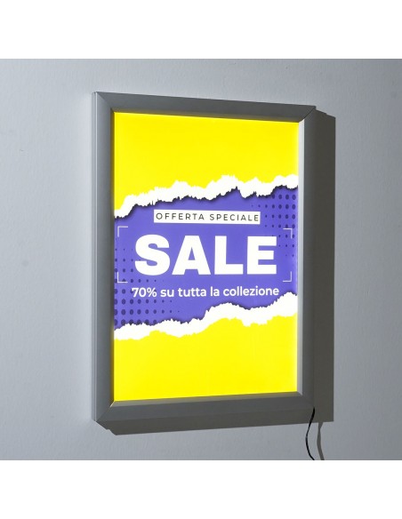 Cornice retroilluminata a LED bifacciale per poster