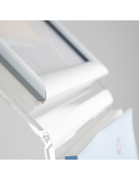 Espositore a Leggio in Plexiglass con Cornice A4