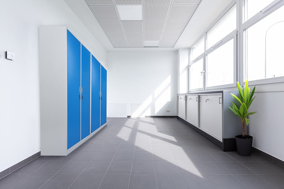 armadietti colorati blu per spogliatoio