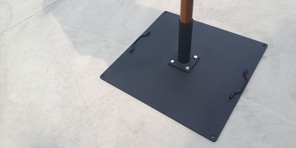 base in metallo per ombrellone da giardino