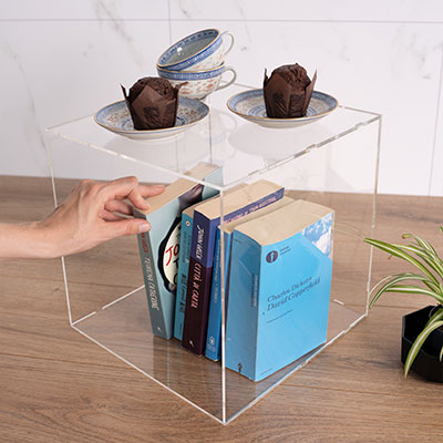 espositore a cubo per vetrina